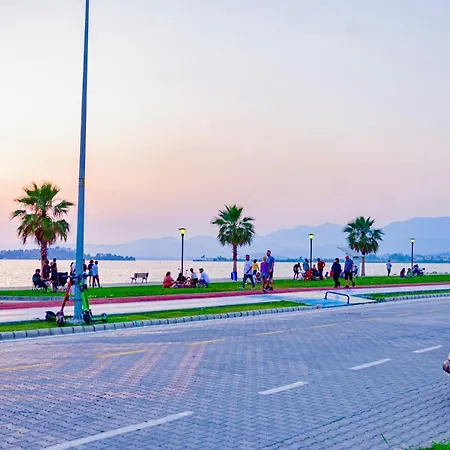Angeles - Marinada , Denize Sifir Sitede Vilă Fethiye
